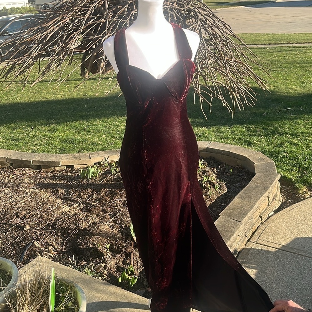 90’s Rampage whimsigoth crushed velvet Dress Maxi Halter thigh Slit Y2K size 5 - Picture 4 of 13